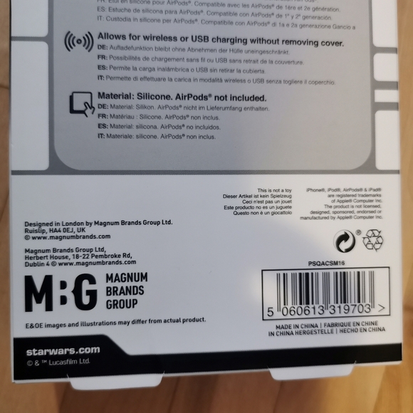 Star war airpods case bnwt - Picture 2 of 2